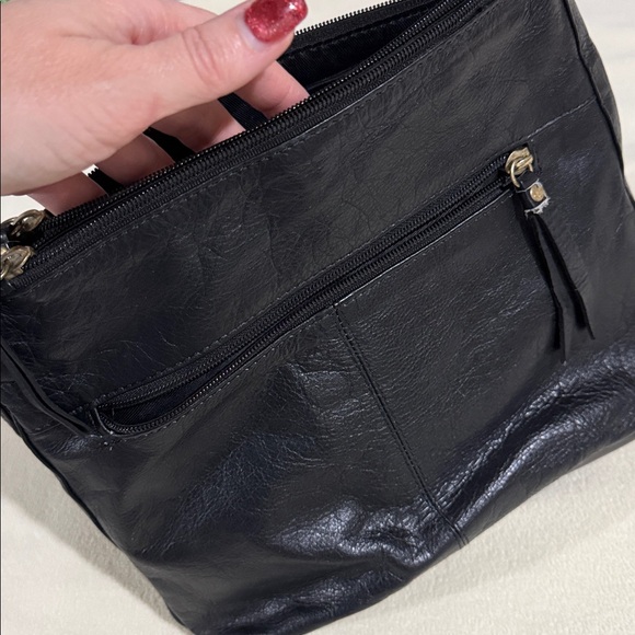 Great American Leatherworks Crossbody - Picture 5 of 7